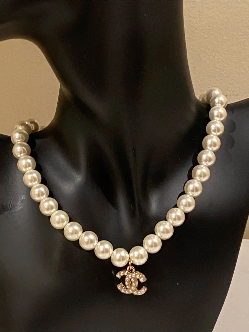 Vintage Ivory Pearl Choker Necklace with Gold CC Pearl Pendant